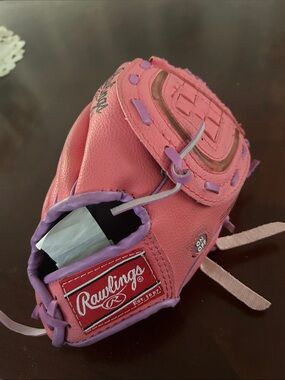 Rawlings Pink and Purple Kids Baseball Glove 9” LSB90PC